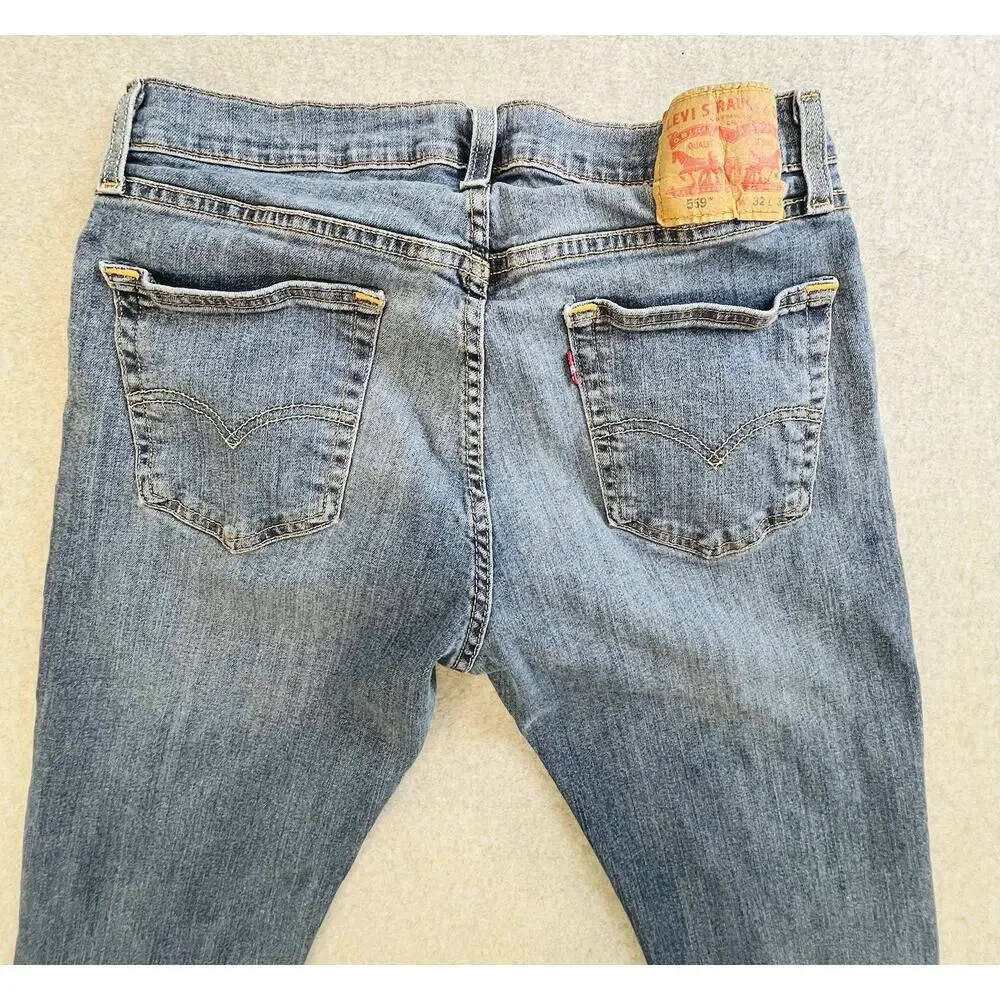 Levi's 559 Relaxed Straight Fit Jeans Men's 32x32 Light Wash Blue Denim 5-Pocket